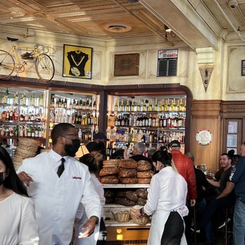 Le Diplomate - Brasseries Near Me - Washington, DC, District of Columbia