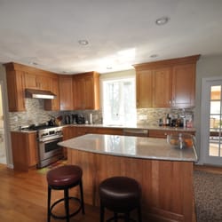 Design 1 Kitchen & Bath