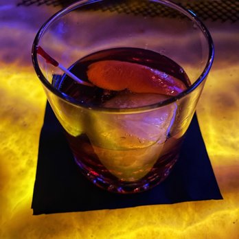 Vintage 423 - Old fashioned cocktail - New American Near Me - Albuquerque, New Mexico Vintage 423 - Old fashioned cocktail - New American Near Me - Albuquerque, New Mexico