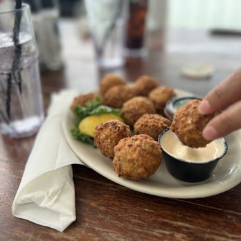 Lazy Days Restaurant - Seafood Near Me - Islamorada, Florida Lazy Days Restaurant - Seafood Near Me - Islamorada, Florida