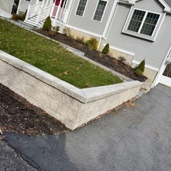 Leaves Landscaping