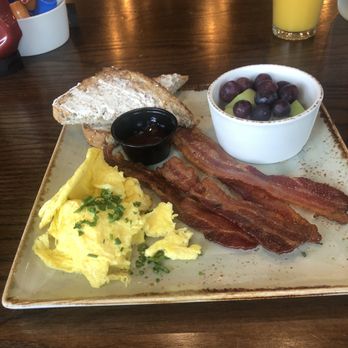 First Watch - Traditional breakfast (plus a hair) - Breakfast & Brunch Near Me - Mooresville, North Carolina