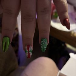 MD Nails and Spa - Nails by Cindy!