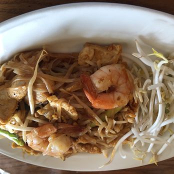 Thai Palace & Sushi Bar - Thai Near Me - Conyers, Georgia