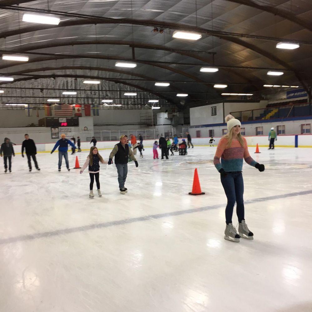 The Best 10 Skating Rinks near Middletown Roller Skating Rink in