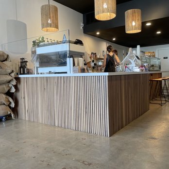 Varraco Coffee + Roasters - Coffee & Tea Near Me - Palm Desert, California Varraco Coffee + Roasters - Coffee & Tea Near Me - Palm Desert, California