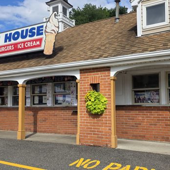 Summer House - Ice Cream & Frozen Yogurt Near Me - Southwick, Massachusetts Summer House - Ice Cream & Frozen Yogurt Near Me - Southwick, Massachusetts