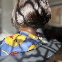 Jung Studio - Childrens graduated bob.