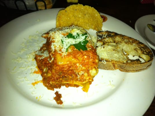 Undici Restaurant by null