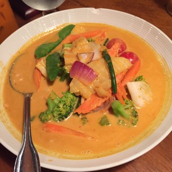 Lanna Thai - Yellow curry - Thai Near Me - Everett, Washington