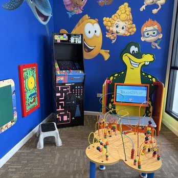 ToothBuds Diamond Head - Lots of activities to keep your children occupied while you wait for their appointment to start. - Pediatric Dentists Near Me - Honolulu, Hawaii