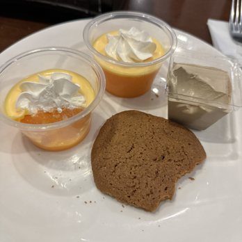 Vegas Seafood Buffet - Goji jello cups, crispy cookie, tiramisu mousse - Buffets Near Me - Glendale, California Vegas Seafood Buffet - Goji jello cups, crispy cookie, tiramisu mousse - Buffets Near Me - Glendale, California
