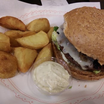 Bacoa - Burgers Near Me - Barcelona, B