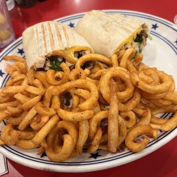 Oakland Diner - The BLT Chicken Wrap (no mayo), comes with the best curly fries! - Diners Near Me - Oakland, New Jersey Oakland Diner - The BLT Chicken Wrap (no mayo), comes with the best curly fries! - Diners Near Me - Oakland, New Jersey