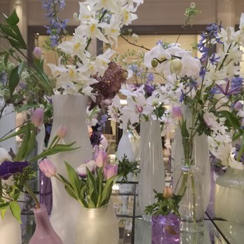 Corinthia London - Flowers - Hotels Near Me - London, XGL