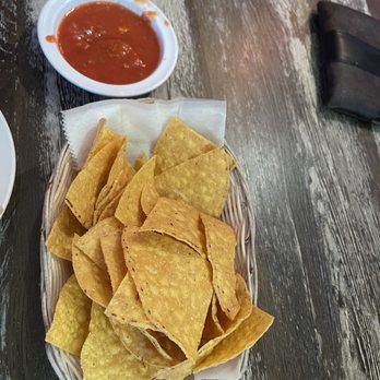 Jalapeños Mexican Grill - Chips and Salsa - Mexican Near Me - Wayne, New Jersey