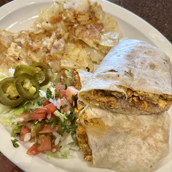 Las Trojes Mexican Restaurant - Chorizo breakfast burrito - Mexican Near Me - Sparks, Nevada
