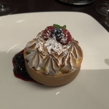 801 Local - Lemon tort - New American Near Me - Frontenac, Missouri