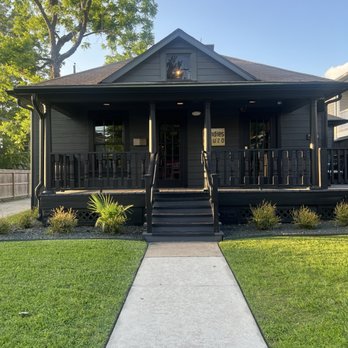 Handies Douzo - Cute little house restaurant - Sushi Bars Near Me - Houston, Texas