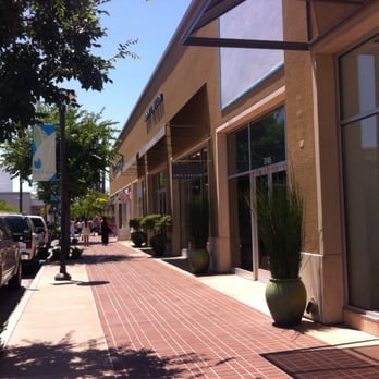 River Park Shopping Center - Unique and luxurious pedestrian walkway - Shopping Centers Near Me - Fresno, California River Park Shopping Center - Unique and luxurious pedestrian walkway - Shopping Centers Near Me - Fresno, California