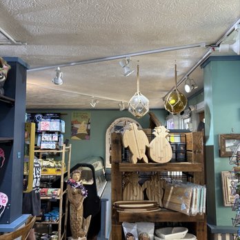 Bikini Bottoms Coffee - Inside store - Coffee & Tea Near Me - Kailua-Kona, Hawaii