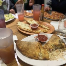 Calzone Calzone