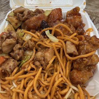 China Fresh - Combo B - Chinese Near Me - Rancho Cucamonga, California
