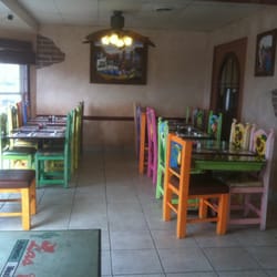Los Brisas - Inside