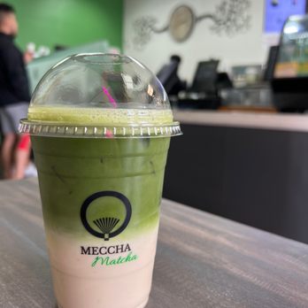 Meccha Matcha - Honey oat matcha - Desserts Near Me - Artesia, California