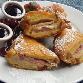 Cafe Orleans - Monte Cristo sandwich ($18.99) - Cajun/Creole Near Me - Anaheim, California