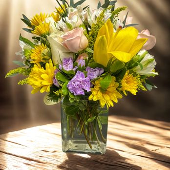 La Mariposa Florist - Beautiful Bright Cube - Florists Near Me - Webster, Texas