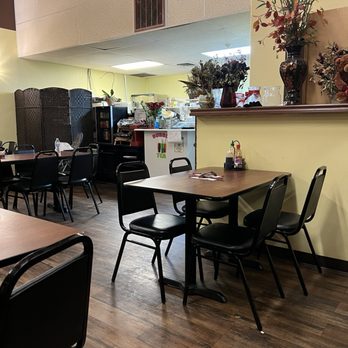 Yummie Pho - 12 tables ( groups too) - Vietnamese Near Me - Kennewick, Washington
