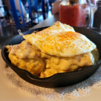 Hash Kitchen - Biscuits and gravy - New American Near Me - Peoria, Arizona Hash Kitchen - Biscuits and gravy - New American Near Me - Peoria, Arizona