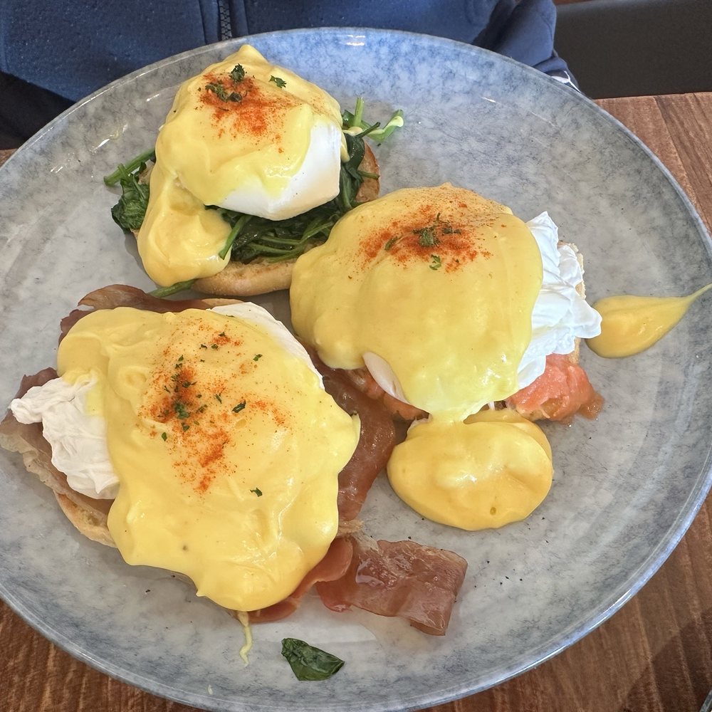 Skylar Bistro - Benedict Trio Delight fantastic - Breakfast & Brunch Near Me - Clayton, California