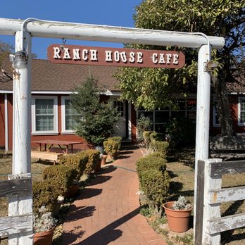 Ranch House Cafe - Nice breakfast house by the Safeway in MoragA.  Mixed Mexican and American food. - American Near Me - Moraga, California