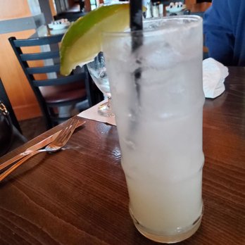 Emory's On Silver Lake - COCO-LIME RICKEY - Steakhouses Near Me - Everett, Washington