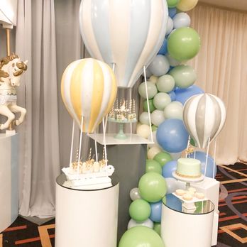 Belladonna Sweets - Look at the beautiful desserts and execution. - Custom Cakes Near Me