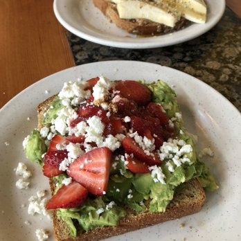 Mezzo - Strawberry balsamic avocado toast (4.50) - Sandwiches Near Me - Berkeley, California Mezzo - Strawberry balsamic avocado toast (4.50) - Sandwiches Near Me - Berkeley, California