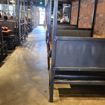 Traveler's Cart - Inside - Cocktail Bars Near Me - Houston, Texas