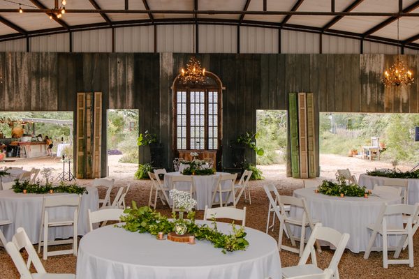 RAMBLING ROSE RANCH - Updated August 2025 - 23 Photos - 11104 Fitzhugh ...