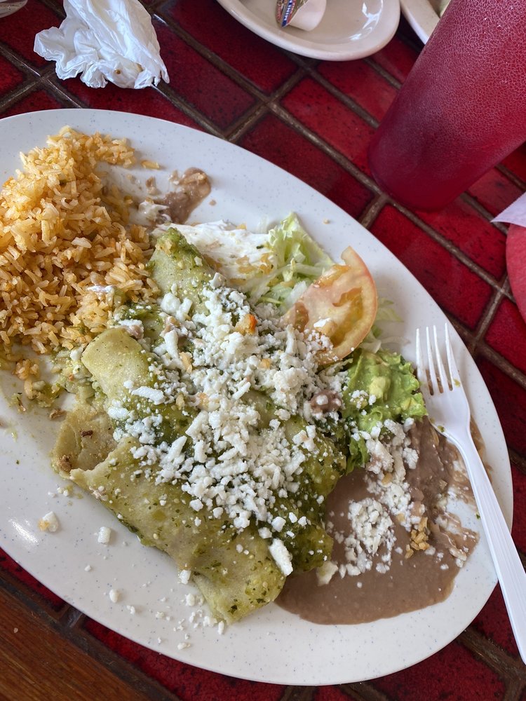 TAQUITOS CAFETERIA Updated May 2024 13 Photos & 26 Reviews 219