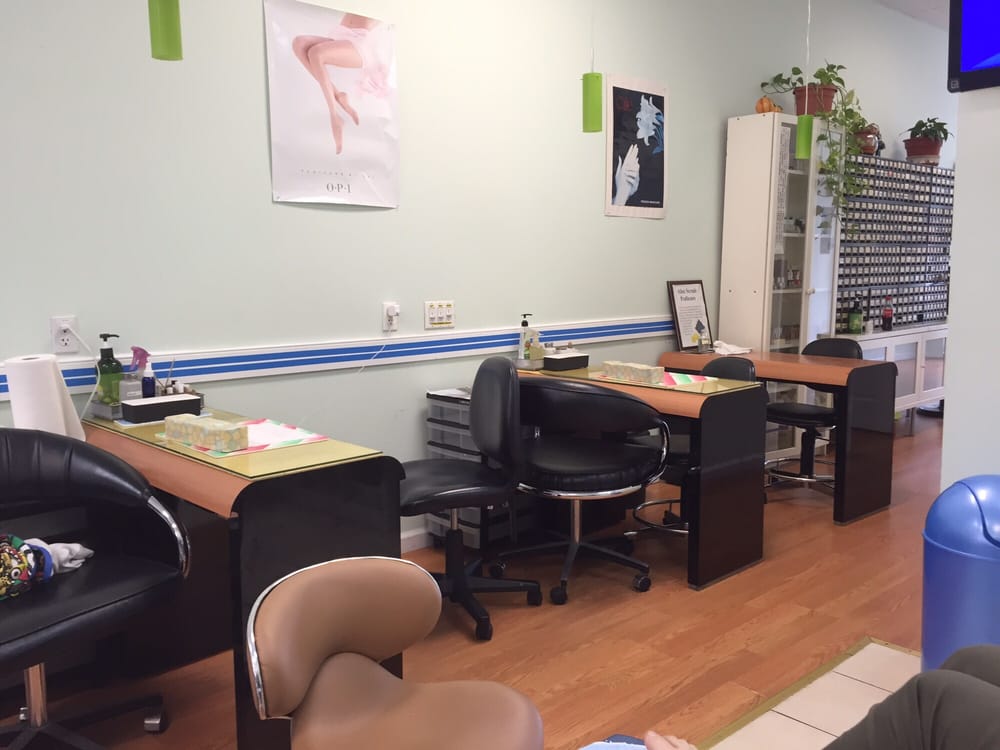 GRACEFUL NAILS Updated June 2024 18 Photos 2645 Jerusalem Ave