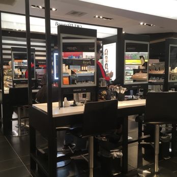 SEPHORA - Beauty studio for makeup demos and makeovers. - Cosmetics & Beauty Supply Near Me - New York, New York