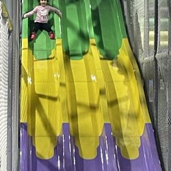Funcity Adventure Park - Slide into the ball pit