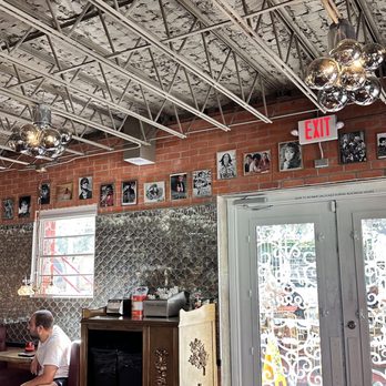 Home Slice Pizza - Pizza Near Me - Houston, Texas