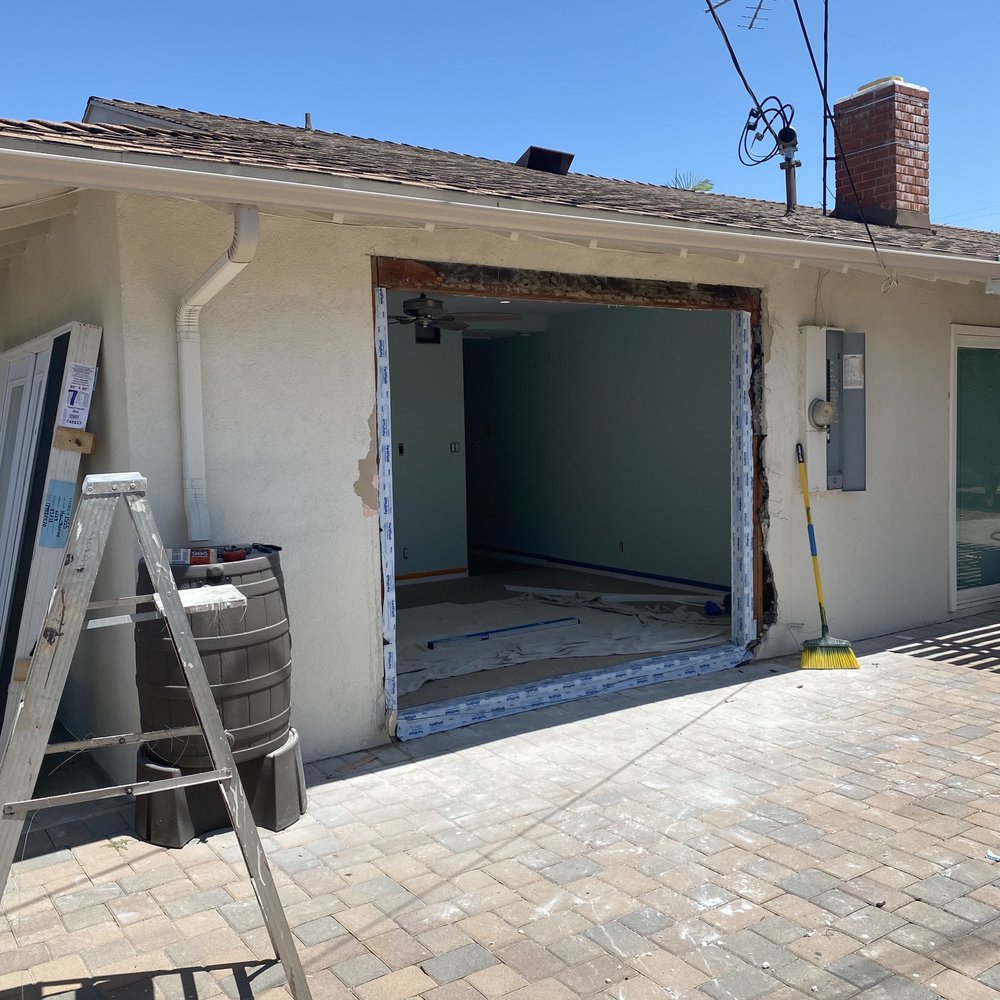 Slide of Alexander Windows