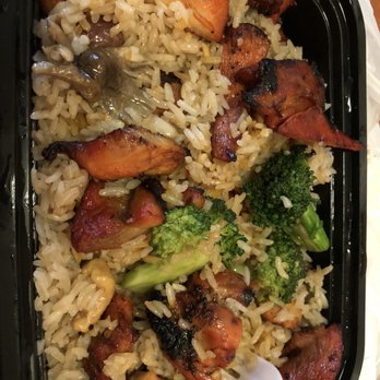 Basil Leaf Vietnamese Restaurant - Vietnamese Com Tay Cam: sizzling claypot rice Grilled Lemongrass Chicken - Vietnamese Near Me - Albuquerque, New Mexico Basil Leaf Vietnamese Restaurant - Vietnamese Com Tay Cam: sizzling claypot rice Grilled Lemongrass Chicken - Vietnamese Near Me - Albuquerque, New Mexico