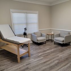 Neighborhood Gastroenterology and Nutrition - Exam Room