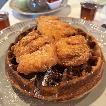 Mamimosas - Breakfast & Brunch Near Me - West Covina, California
