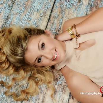 Photography by Curtis Brown - Senior Portraits - Session Photography Near Me - Monroe Township, New Jersey Photography by Curtis Brown - Senior Portraits - Session Photography Near Me - Monroe Township, New Jersey